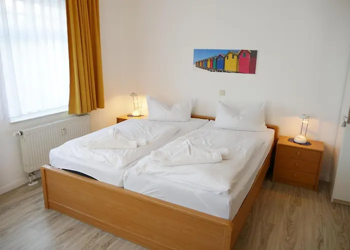 Apartman Schloss Hohenzollern - 03